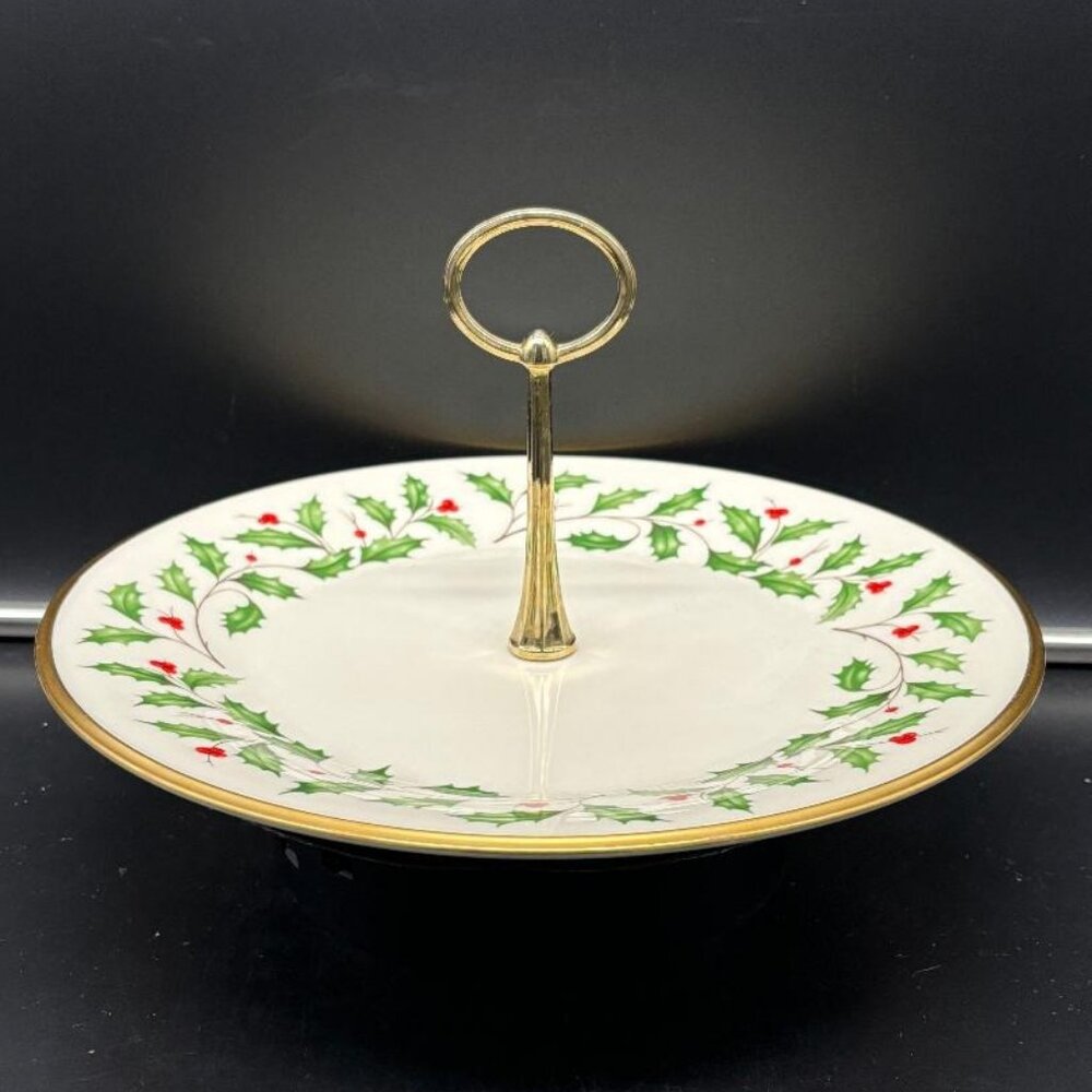 Vintage 1970's Lenox Holiday Christmas Round Serving Tidbit Plate 24KT Gold Trim